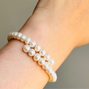 Pearl bracelet